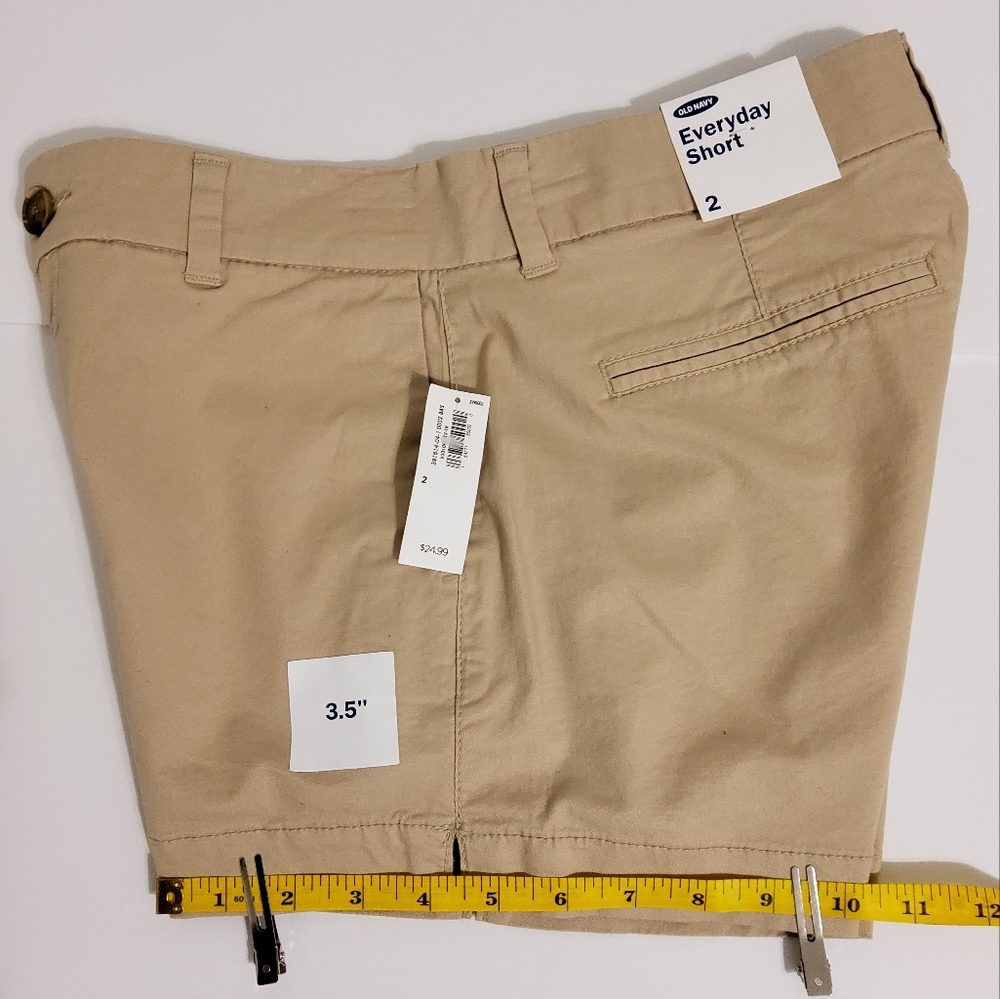 NWT!  OLD NAVY EVERYDAY SHORT KHAKI SIZE 2 - Picture 5 of 8